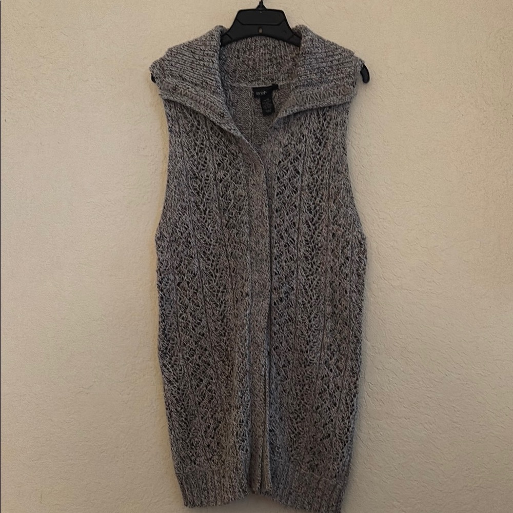 Neutral colored Knit Sleeveless Sweater Vest/Duster